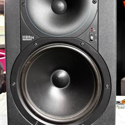 Mackie HR824 8" Active Studio Monitors (Pair) image 1