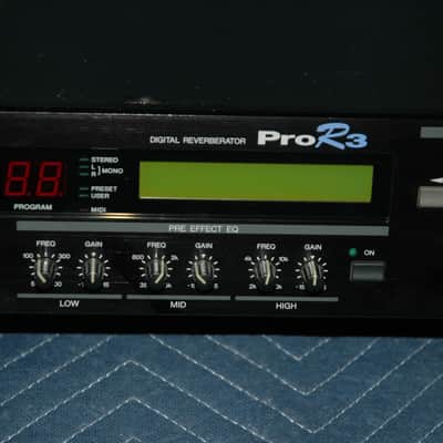 Immagine Yamaha Pro R3 Digital Reverberator 1990s - Black - 4