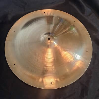 Zildjian 18" A Series Swish Cymbal 1970s - Traditional image 1