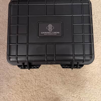 Sontronics Corona w/case image 3