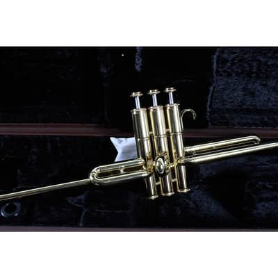 Amati ATR 393II Aida Series Bb Herald Trumpet Regular ATR 393II Lacquer image 2