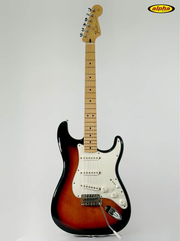 Fender Standard Stratocaster, Brown Sunburst, w/bag image 1