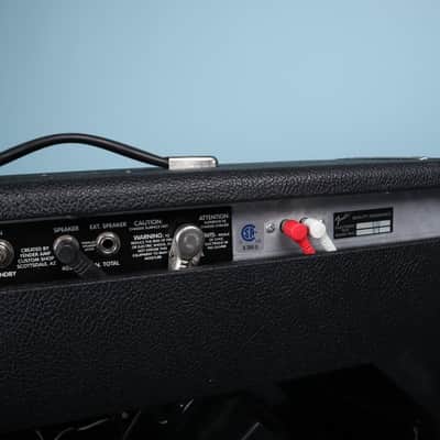 2005 Fender Custom Vibrolux Reverb 2x10 Professional Tube Amplifier image 11