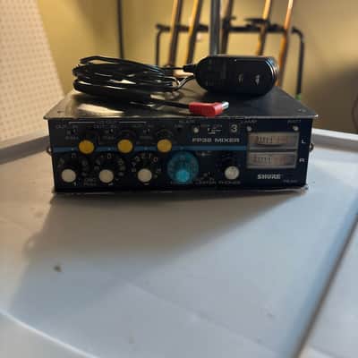 Shure FP32 Field Mixer image 1
