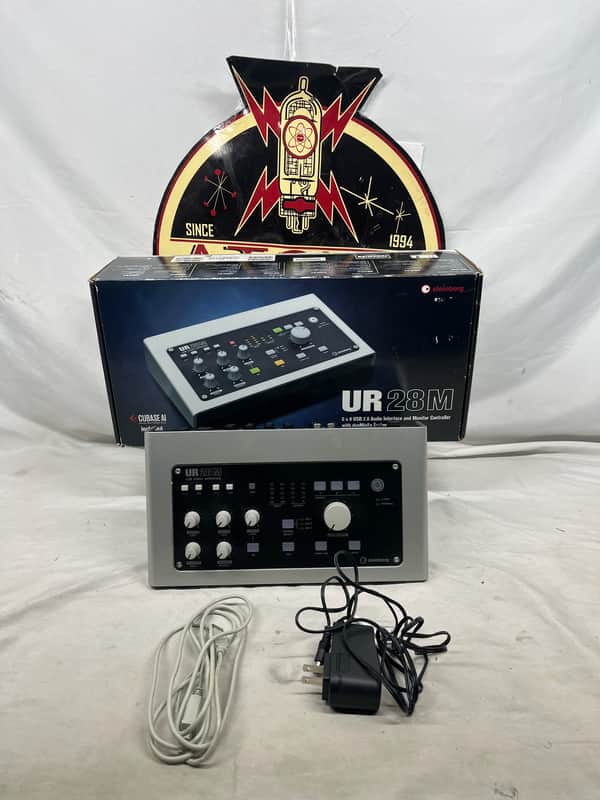Steinberg UR28 M USB Audio Interface with Box and Power Supply image 1