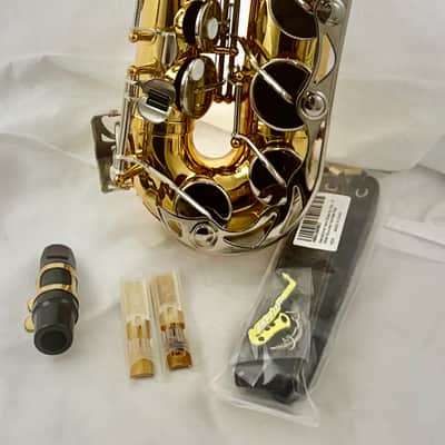 Vito Japan YAS-23/ 7131 - Eb Alto Saxophone image 2