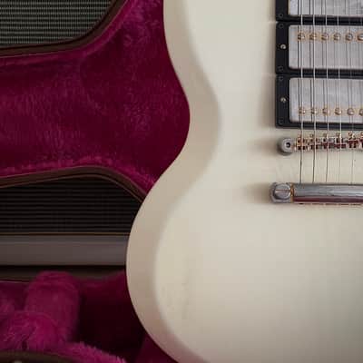 Gibson SG Custom in Olympic White Natural Aged = Real Vintage Flair, 3 Pickups! 1992 - Olympic White image 4