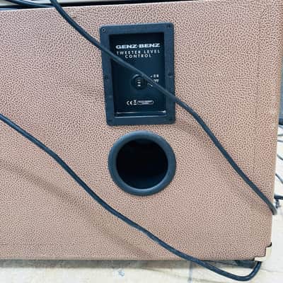 Genz Benz Shenandoah Stereo Deluxe 300LT Acoustic Guitar Amp - image 12