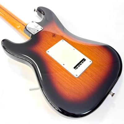 Fender Stratocaster American Deluxe V Neck 2011 Sunburst image 17