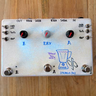 dpFX Pedals - Dual Loop Stereo Parallel Blender (+Tails / Ground Lift / Phase Reverse) image 1