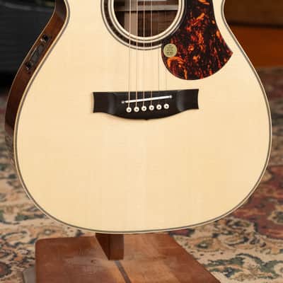 Maton Master Built The L.E May Spruce/Blackwood Deep-body Cutaway Guitar w/Electronics #0154 image 8