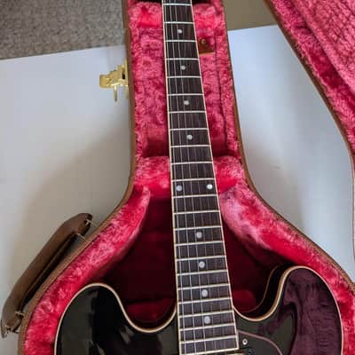 Gibson ES-335 Semi-hollow body Electric Guitar - Vintage Ebony Gibson ES-335 Semi-hollow body Electric Guitar - Vintage Ebony 2022 - Ebony image 20