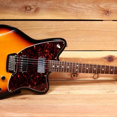 FENDER TORONADO DELUXE MIM Early! 1997 Atomic Humbuckers Offset Body Sunburst 05050 image 2