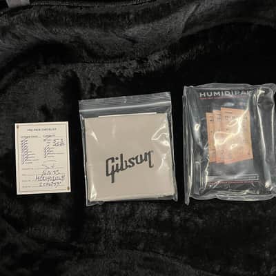 Gibson J-45 Studio Walnut Satin Walnut Burst (054) image 8