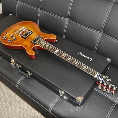Luman Double Cutaway Vintage Amber image 9