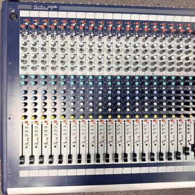Soundcraft GB2 32-Channel Analog Mixing Console – 32x4 Live/Studio Mixer w/ 6 Aux Sends Mid–Late 2000s image 4