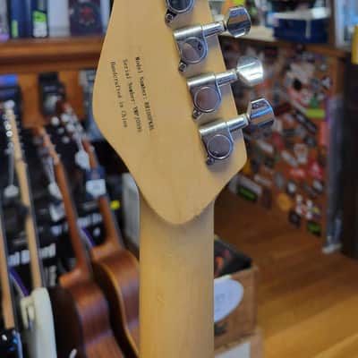 Pre-Owned Rogue Rocketeer Electric Guitar image 3