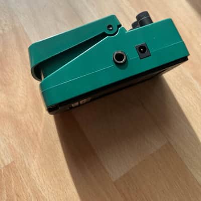 Behringer UF100 Ultra Flanger 2000s - Green imagen 4