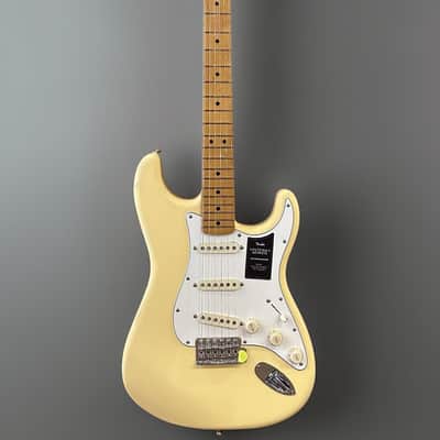 Fender Vintera II 70's Stratocaster - Vintage White image 3