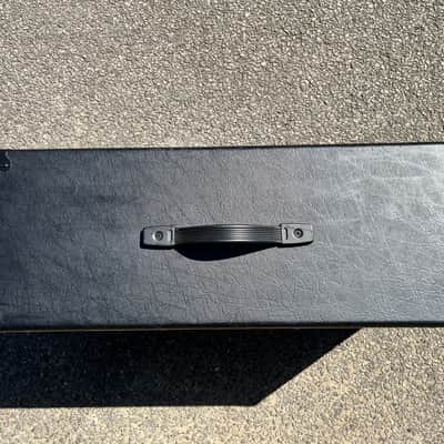 Hughes & Kettner TubeMeister 212 120-Watt 2x12" Guitar Speaker Cabinet 2013 - 2021 - Black image 4