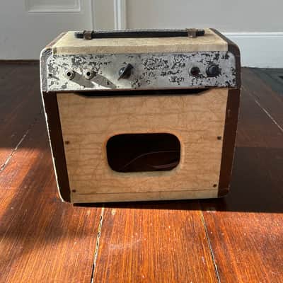1953 Fender Champion 600 Tube Amp image 2