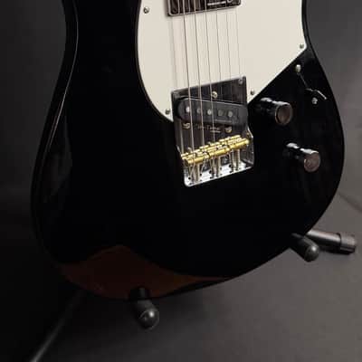 Yamaha PACS+11SM Pacifica SC Standard Plus Electric Guitar Gloss Black w/ Gig Bag image 3