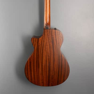 Taylor 2024 352CE 12 String image 5
