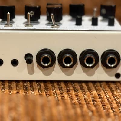 DSM & Humboldt Electronics Simplifier 2010s - Silver image 3