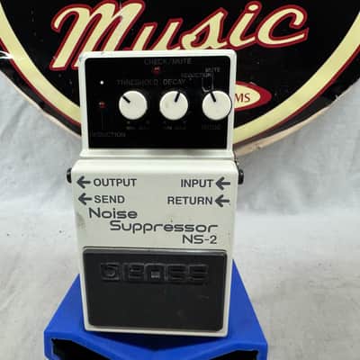 Boss NS-2 ns2 Noise Suppressor Noise Gate Pedal image 2