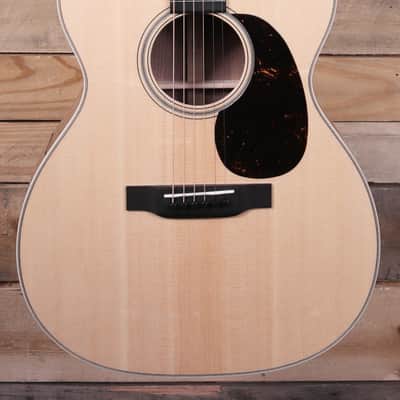 Martin Custom Shop 000 Acoustic Guitar Natural w/ Case image 1