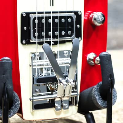 Duesenberg Alliance Series Paul Franklin Red & Vintage White Lapsteel w/Case image 8