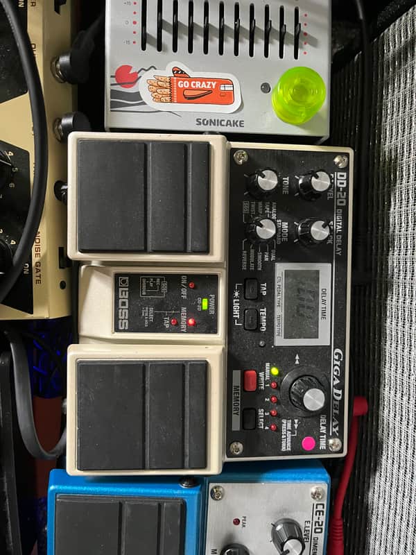 Boss DD-20 Giga Delay