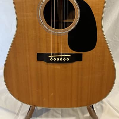Martin Standard Series D-28 2003 w/ Fishman PU image 2
