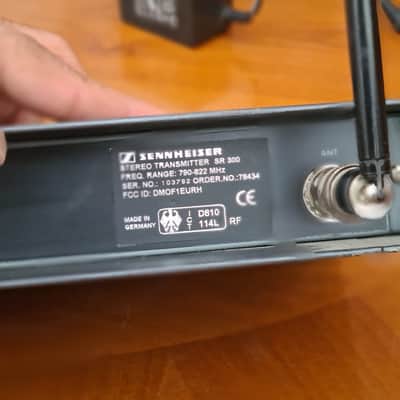 Sennheiser Stereo Transmitter SR 300+Sennheiser EK 300 Receiver in Ear monitoring image 14