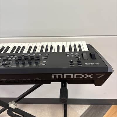 Yamaha MODX7 image 8
