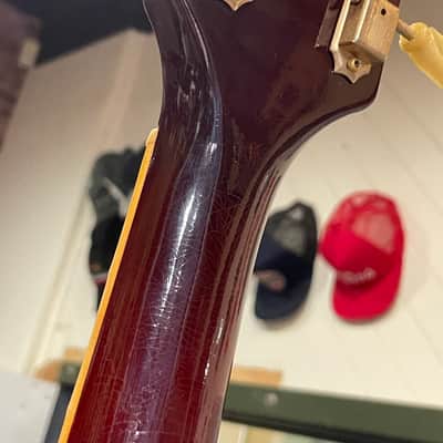 Gibson Hummingbird 1968 - Cherry Sunburst image 15