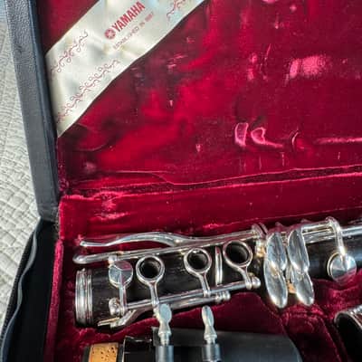 Yamaha YCL-650 Professional Bb Clarinet image 2