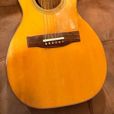 *On Sale*1929 Martin 6-string parlor guitar. Similar to a 1 or 2-18, Early conversion to 6 string guitar. 14 fret, X braced, 1.3/4 nut, rosewood bridge. Sweet Mahogany, body and neck, a very nice spruce top. *Play now and pay Later Offer* image 3