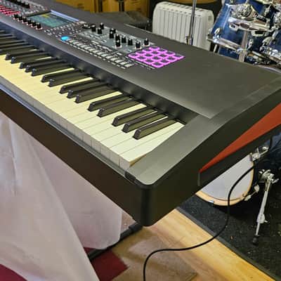 Roland Fantom 8 EX 88-Key Workstation Keyboard, B-Stock Roland UK. MINT image 5