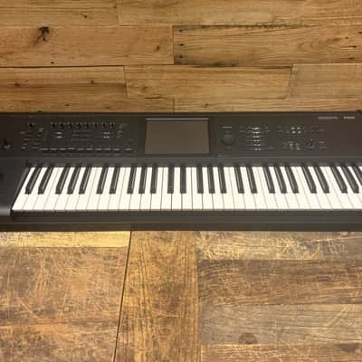 Korg Kronos 3 61-Key Digital Synthesizer Workstation 2025 - Present - Black