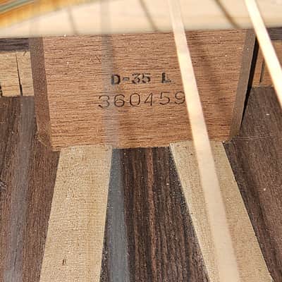 Martin D-35 1975 image 3