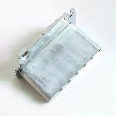 Chrome Stratocaster Style 2 Point Bridge Tremolo System image 4