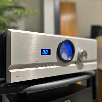 Pass Labs INT-60 Integrated Amplifier - NEW image 5