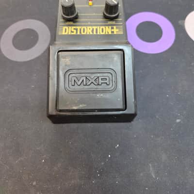 MXR Distortion+ Series 2000 1983-1985 - Black & yellow gold image 4