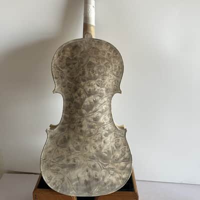 4/4 Violin Unvarnished bird eye maple wood back old spruce top hand carved image 1