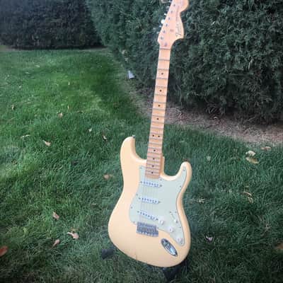 ギター Fender USA Yngwie Malmsteen Strat 1998 Fender Artist Series Yngwie Malmsteen Signature Stratocaster 1998