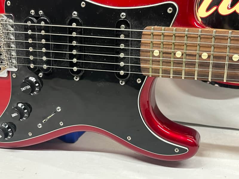 Fender Standard Stratocaster HSS FSR Electric Guitar MIM - Made in Fender Standard Stratocaster HSS FSR Electric Guitar MIM - Made in