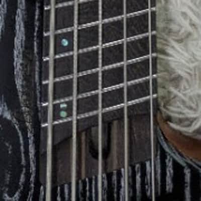 Ibanez EHB1135MSSKL Headless 5-String Bass w/Bag - Silver Wave Black Low Gloss image 4
