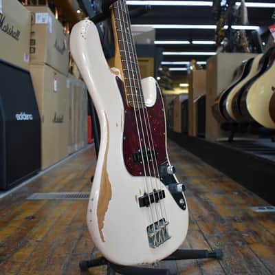 Fender Flea Jazz Bass 2016 Road Worn Shell Pink w/Hipshot D-Tuner, Padded Gig Bag image 2