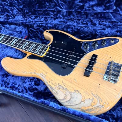 Fender Custom Shop Limited Edition Heavy Relic Jazz Bass - Aged Natural image 2